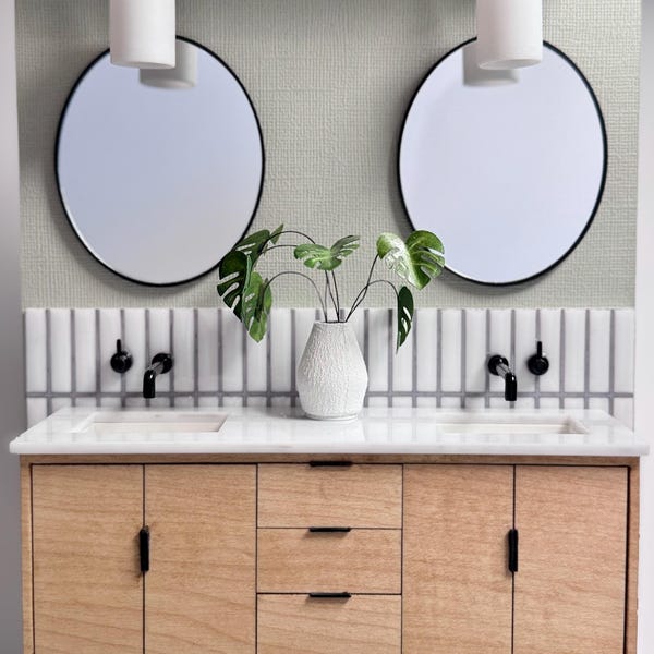 Oval Dollhouse Mirror | 1:12 Scale Miniature Bathroom Vanity Mirror | Real Mirror Not Foil | Black, Gold or White