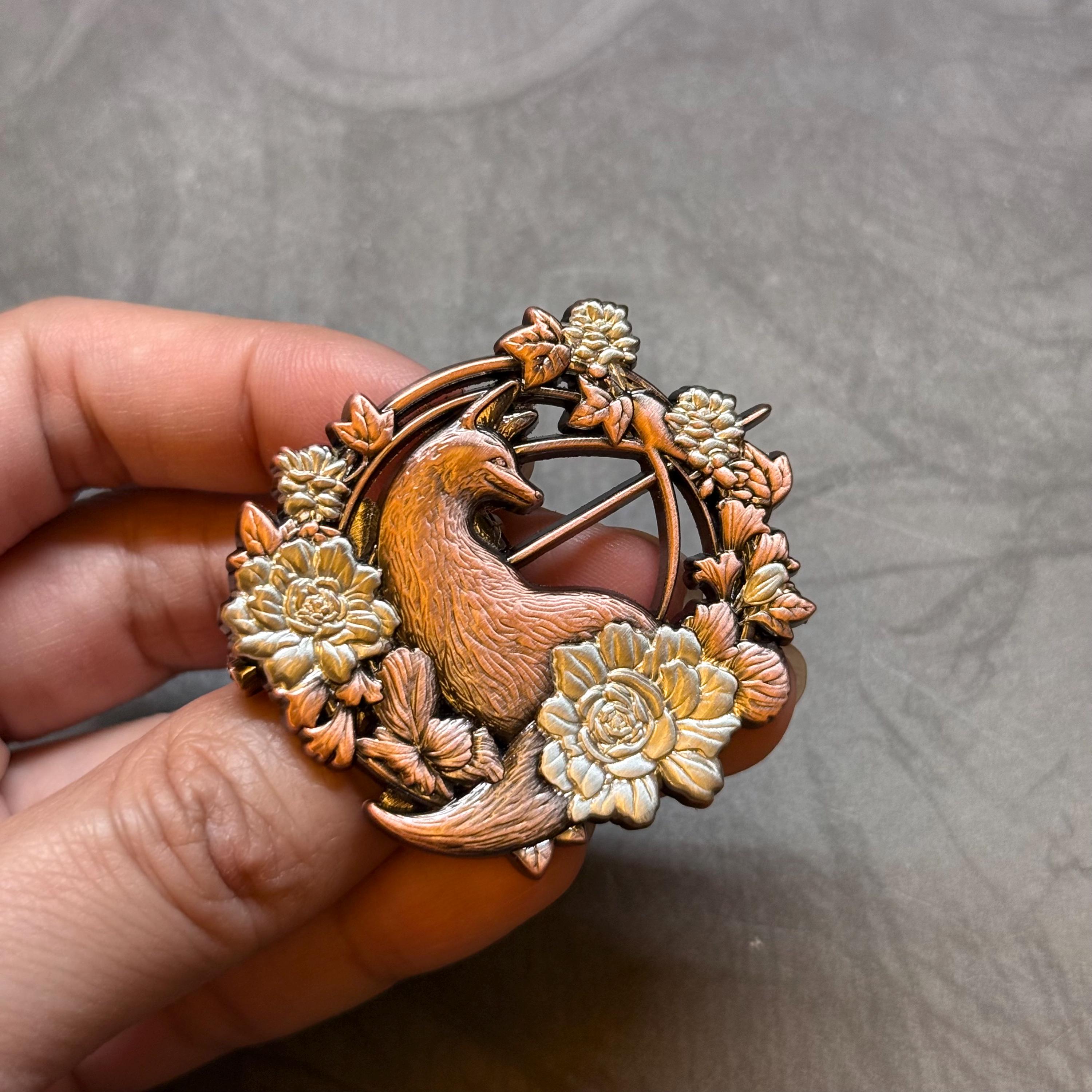 Silent Hill Hinako Fox Enamel Brooch Metal Pin, Silent Hill Game