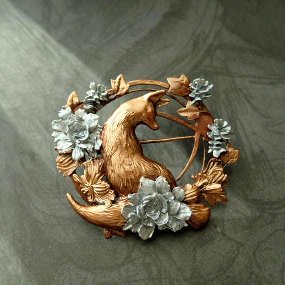 Silent Hill Hinako Fox Enamel Brooch Replica Pin, Silent Hill Game