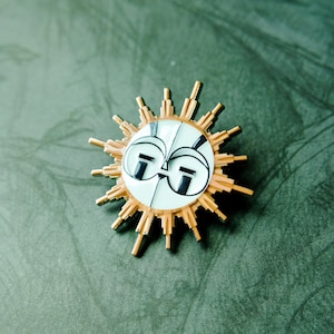Clair Obscur Expedition 33 Esquie Inspired Necklace, Esquie Enamel Pin Gift for gamers, Cosplay Pin, Gamer Collectible Gifts