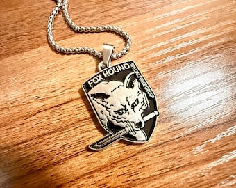 Solid Snake Dog Tags Necklace: US Military Replica, Gamer Cosplay