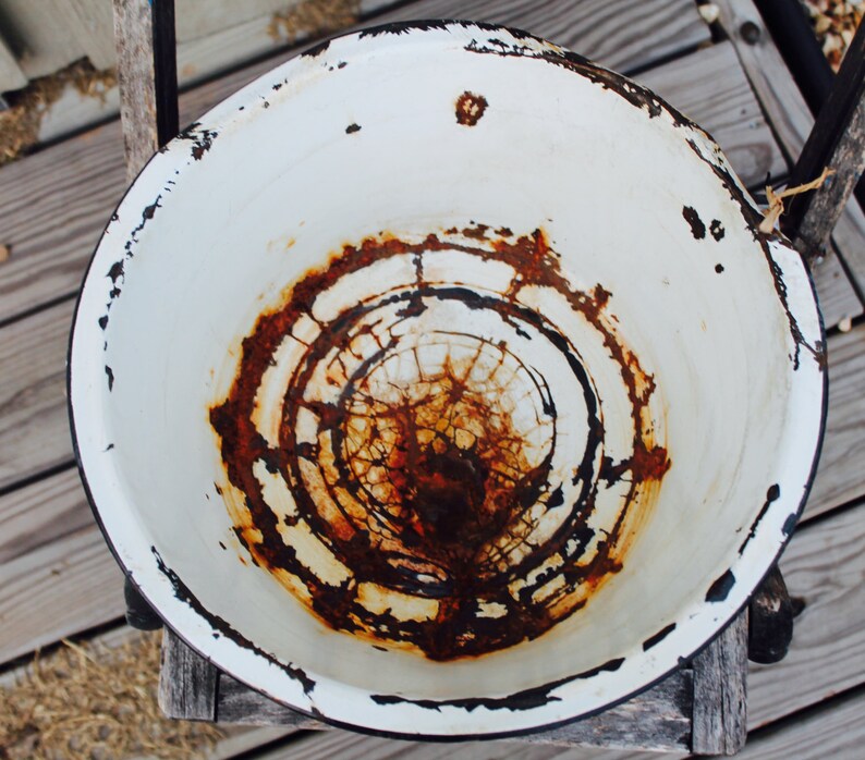 Enamelware Dishpan Basin Bowl Chippy Rusted Etsy