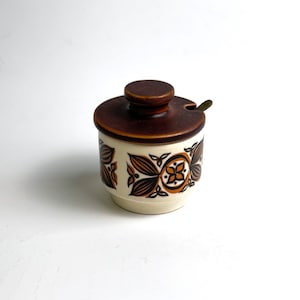 Mostacera vintage del condado de Hornsea con tapa y cuchara EPNS - Cerámica vintage de los años 70, fabricada en Inglaterra, cocina inglesa, mediados de siglo, color marrón.
