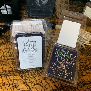 Dancing Under the Night Sky Wax Melts – 2.5oz | Floral, Amber & Plum Scent | Mystical and Witchy Vibes