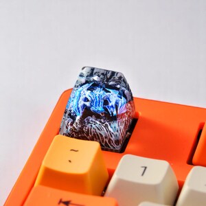 Dragon Artisan Keycap – Handmade Fantasy Resin Keycap for Mechanical Keyboards, Unique Blue Dragon Gift,Cusdom keycap resin,gift for
