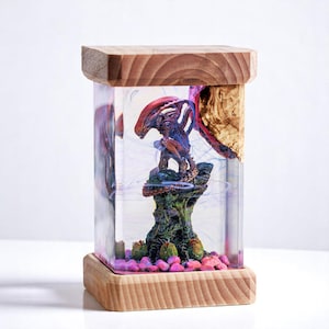 Alien-Inspired Resin LED Lamp – Sci-Fi Horror Night Light, Handcrafted Alien Creature Decor, Unique Gift for Him or Horror Fans,resin lamp