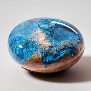 Wood Resin Vase, Epoxy Flower Vase,Handmade Art Vase,Ocean Resin Decor,Luxury Blue Resin Vase,Wooden Decorative Vase, Unique Home Decoration