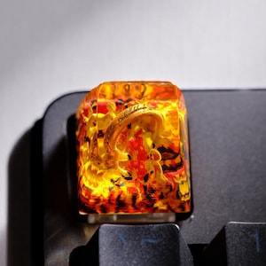 Mystic Ring Eye Artisan Keycap – Handmade Resin Keycap for MX Switches | Fantasy-Inspired Keyboard Keycap | Unique Gift for Gamers