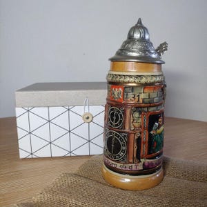 Vintage Bierkrug mit Zinndeckel: Rothenburg Keramikbecher