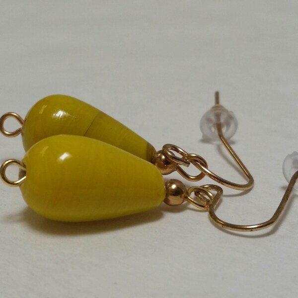 Lemondrops, Lampwork Glass Earrings, dangle earrings, yellow