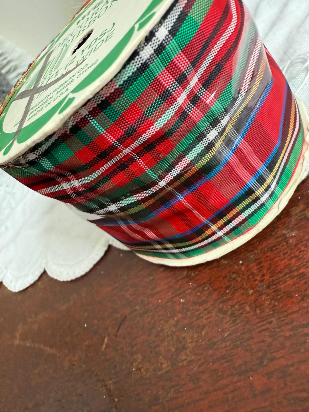 Wright Ribbon Vintage Tartan Plaid Ribbon Spool, Wrights Red Green 2.25
