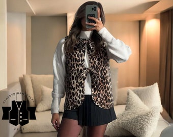 Women&#39;s Printed Vest-Tops | Fashionable Sleeveless Outfit | V-neck Outwear