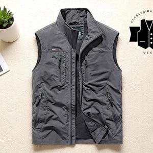 Men&#39;s Quick-Dry Vest Top | Zip-Up Multi-Pocket Sleeveless Jacket | Breathable Mesh Lining | Stand Collar Outdoor Wear for Summer