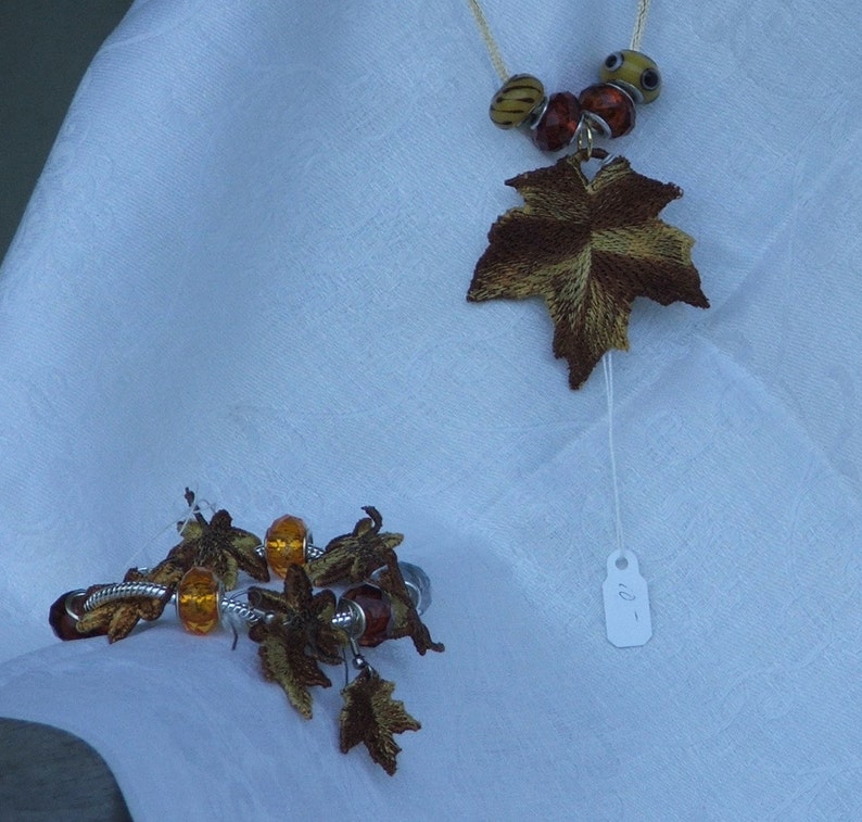 Bracelet, Maple leaf, variegated brown or orange, READY TO SHIP image 4