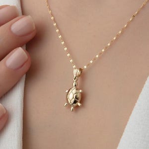 14K Solid Gold Turtle Pendant Necklace: Dainty Ocean-Inspired Charm