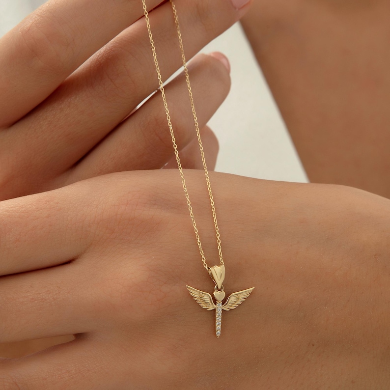 Angel with Diamond,