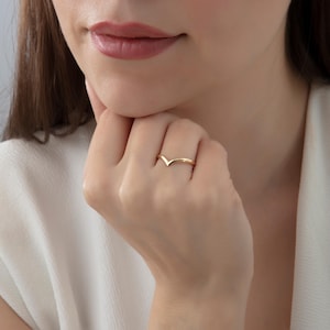 14K Solid Gold V Shape Ring, Dainty Chevron Band, Handmade Minimalist Gold Ring, Stackable Modern Jewelry, Bridesmaid Gift, Birthday Gift