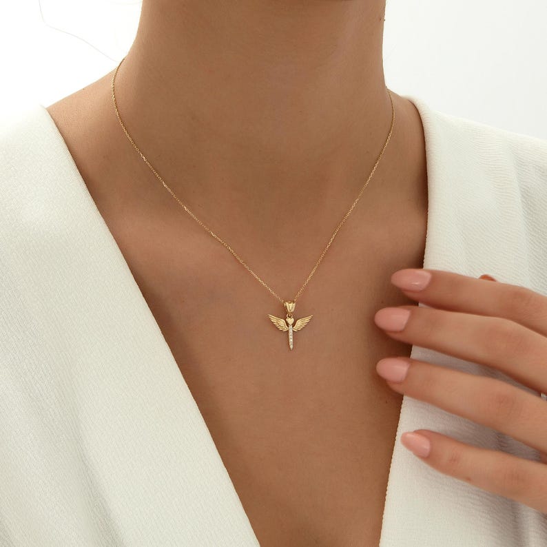 Wing Charm,