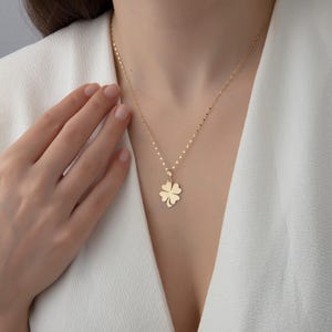 14K Gold Clover Necklace: Minimalist Four Leaf Pendant, Lucky Charm