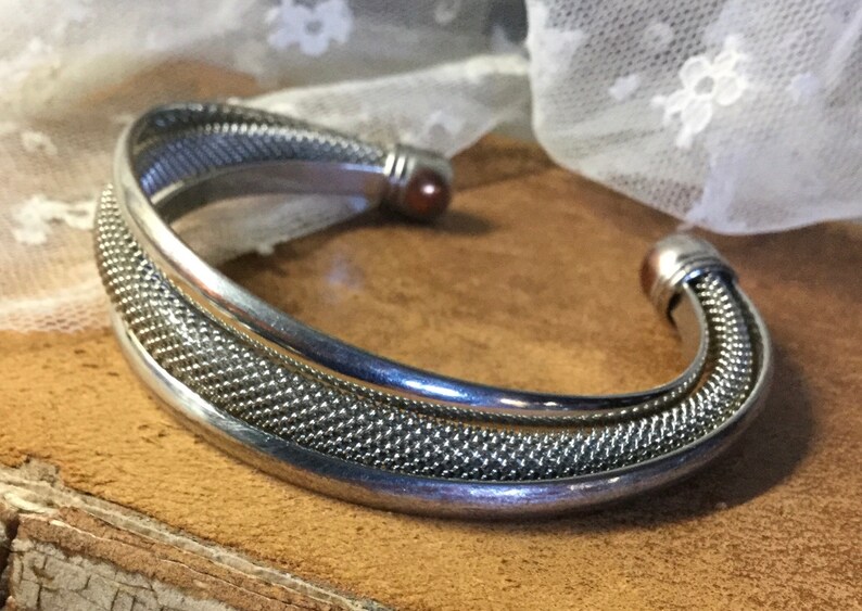 Mesh Solid Silver Tone Metal Cuff Bracelet Adjustable Unsigned 1970\u2019\u2019s 1980\u2019s