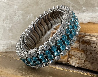 Lovely Clear and Turquoise Blue Rhinestone Expansion Bracelet Unsigned 1950’s 1960’s Silver Tone Metal