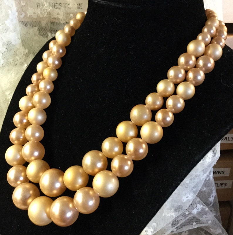 Double Stranded Necklace Light Brown Graduated