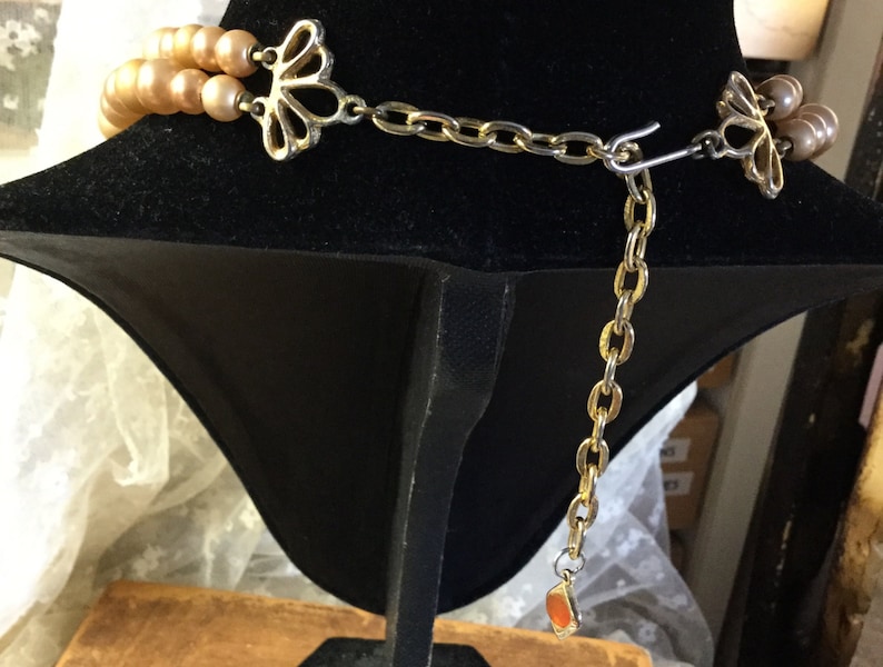 Double Stranded Necklace Light Brown Graduated
