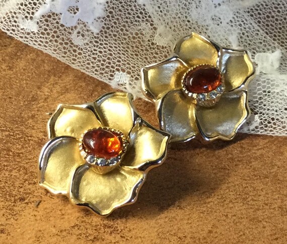 Faux Carnelian Clear Rhinestone Flower Earrings U… - image 1