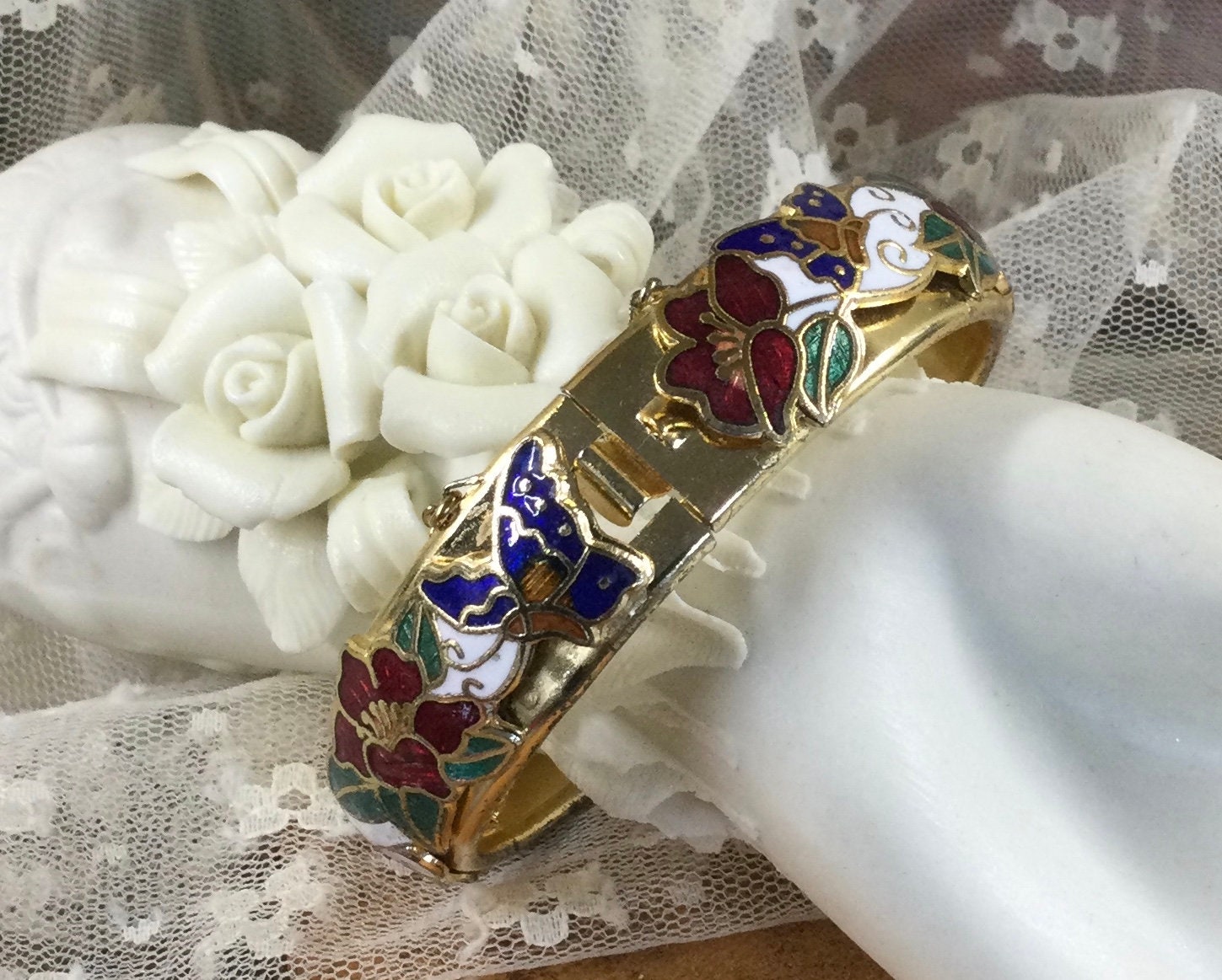 ベークライト バングル フラワー Vintage Butterscotch Carved Flower Bakalite Bracelet - Etsy 日本