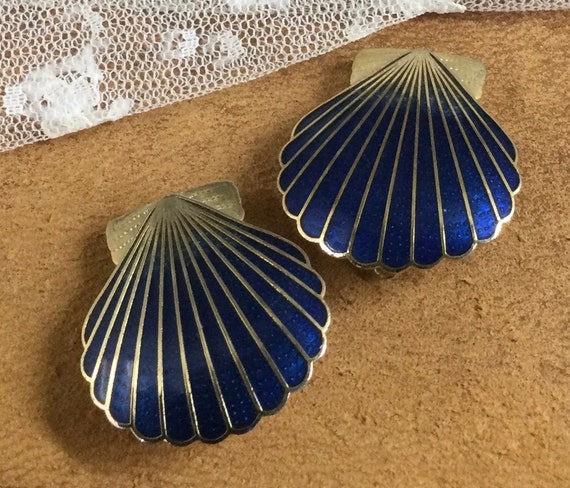 Dark Blue Seashell Scallop Shell Earrings Unsigne… - image 5