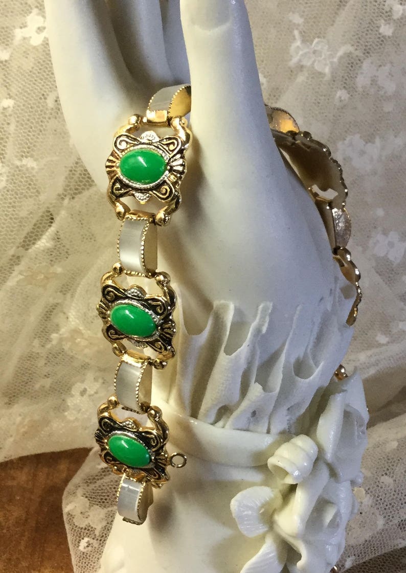 Bright Green Faux Damascene Lucite Link Bracelet Unsigned