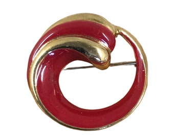 Lipstick Red Enamel Gold Tone Swirl Open Work Brooch Pin Unsigned 1960’s 1970’s