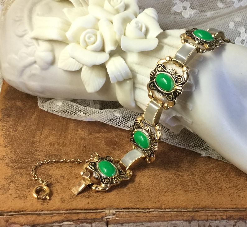 Bright Green Faux Damascene Lucite Link Bracelet Unsigned