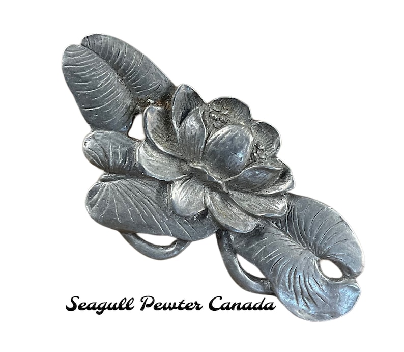 Signed SEAGULL PEWTER CANADA Cast Pewter Metal Water Lily Brooch Pin 1960s 1970s Floral Themed Monets Garden image 1