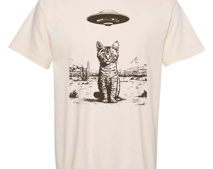 Cowboy Cat UFO Comfort Colors T- Shirt, Western Cat Rodeo T-Shirt, Funny Cat Comfort T-Shirt for Women, Men, Cat Lovers Gift