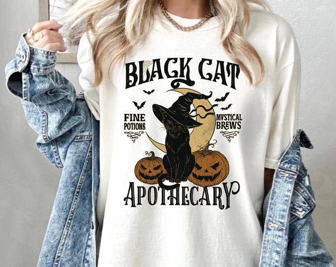 Vintage Halloween Black Cat T-Shirt: Pumpkin Moon Retro Tee