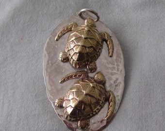 Broome Turtle Dreaming Necklace/Pendant