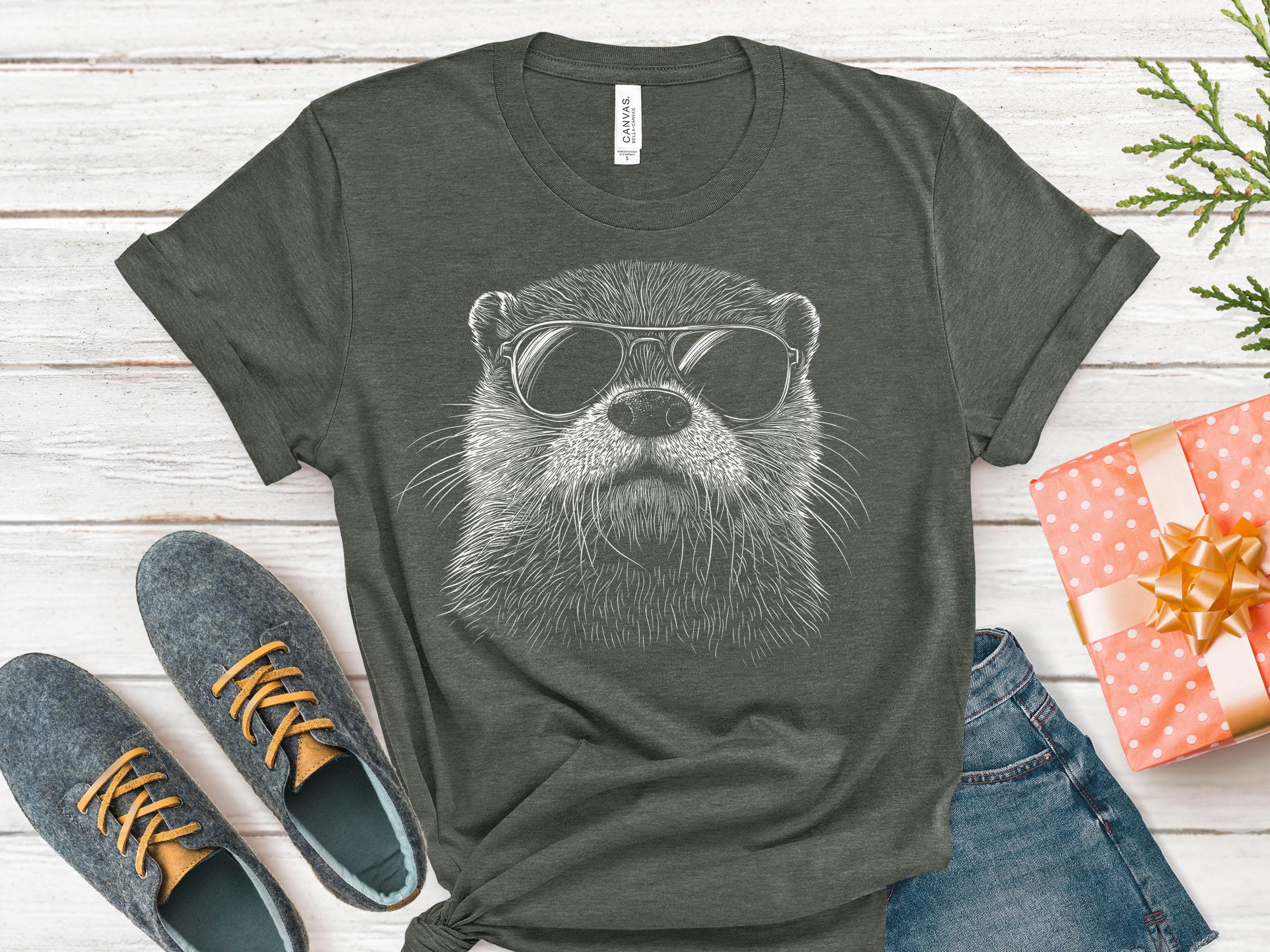 Otter in Aviator Sunglasses Tee Cute Animal Lover Cool Otter Face