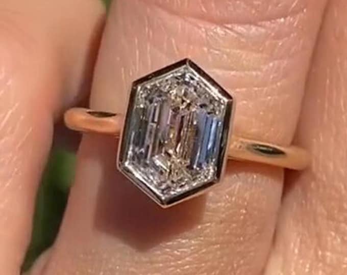 2CT Elongated Hexagon Cut Lab Grown Diamond Engagement Ring 14K Solid Gold Bezel Ring Solitaire Ring Statement Ring Anniversary Gift For Her