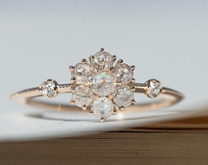 Round Cut Lab Grown Diamond Ring 14K Gold IGI Certified Floral Cluster Ring Vintage Engagement Ring Unique Wedding Band Anniversary Gifts