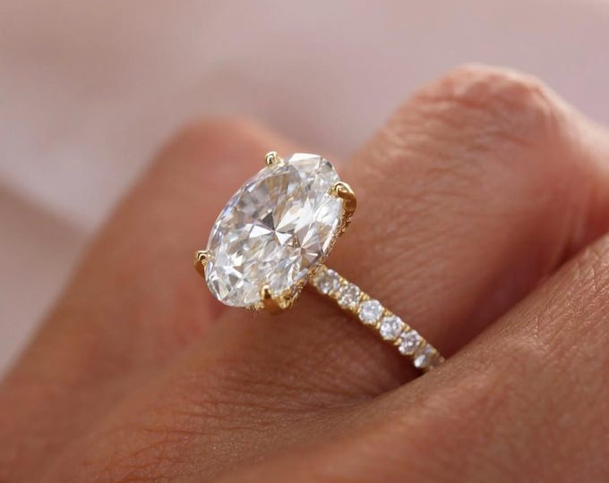 3 Carat Oval Lab Grown Diamond Engagement Ring Hidden Halo Solid Gold Wedding Ring Unique Sparkly Anniversary Ring for Her IGI Certified