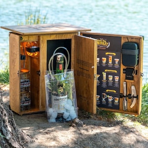 Minibar de madera, set de whisky personalizado, minibar de viaje hecho a mano, minibar personalizado, minibar de madera, set de whisky de viaje artesanal