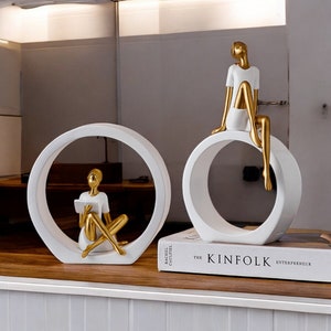 Resinläsningsfigur staty handgjord skulptur abstrakt mänsklig figur i cirkel modern minimalistisk prydnad heminredning unik presentidé