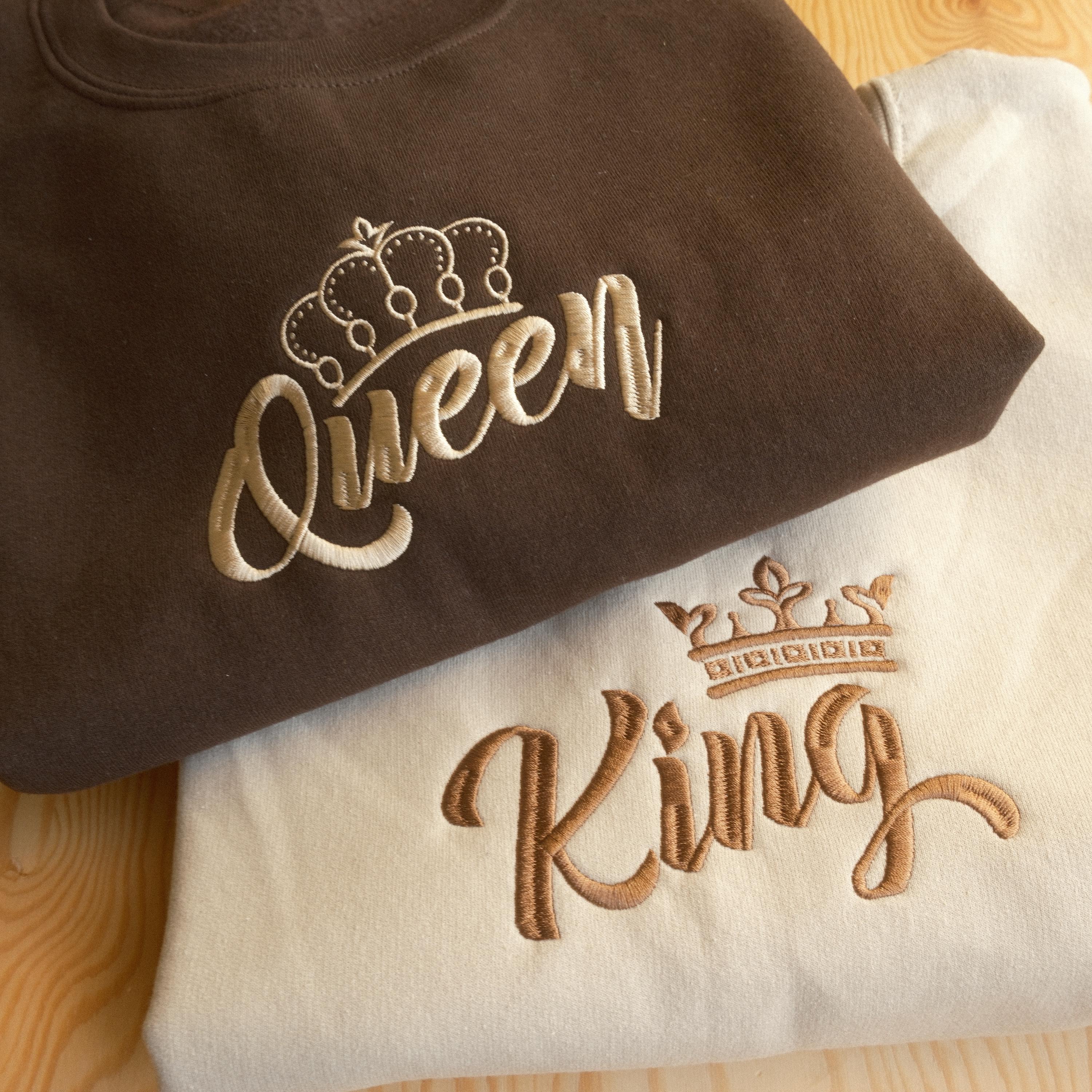 King and Queen Embroidered Sweatshirts – Matching Couple Valentine Jumpers, Unisex Crewneck Gift for Girlfriend, Boyfriend, or Wedding