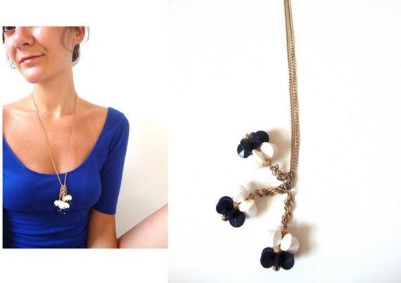 50s / 60s fabulous dangling bauble necklace / naut