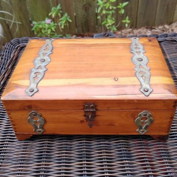 Vintage cedar jewelry box with original mirror and dove tail corners metal accents