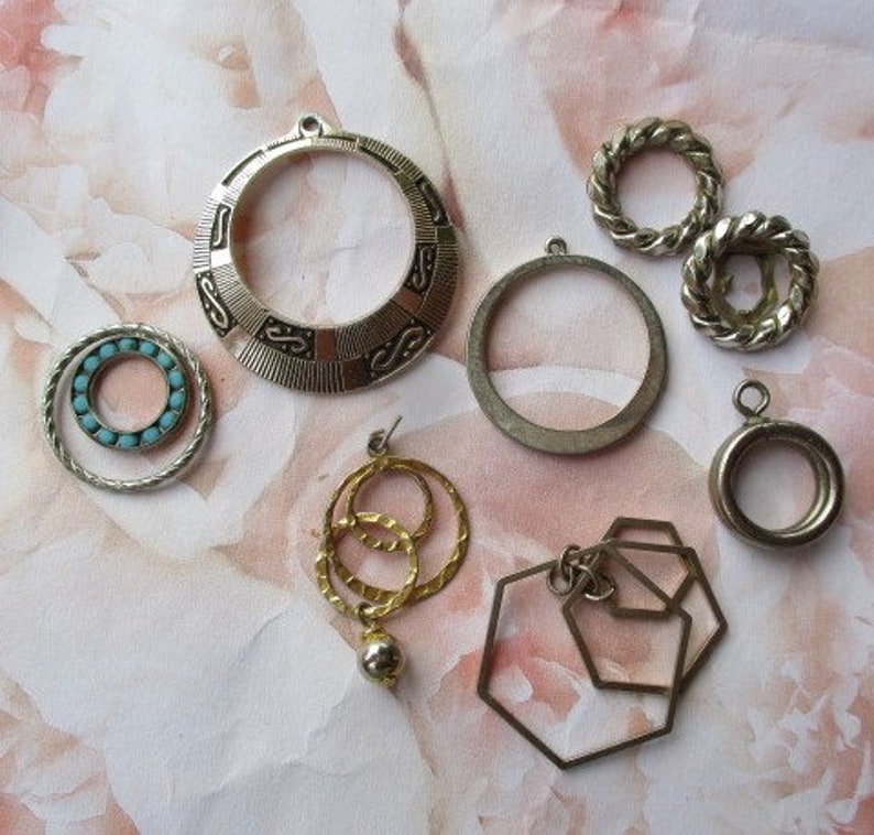 vintage jewelry supply circles earrings necklace assemblage jewelry upcycle supply recycle