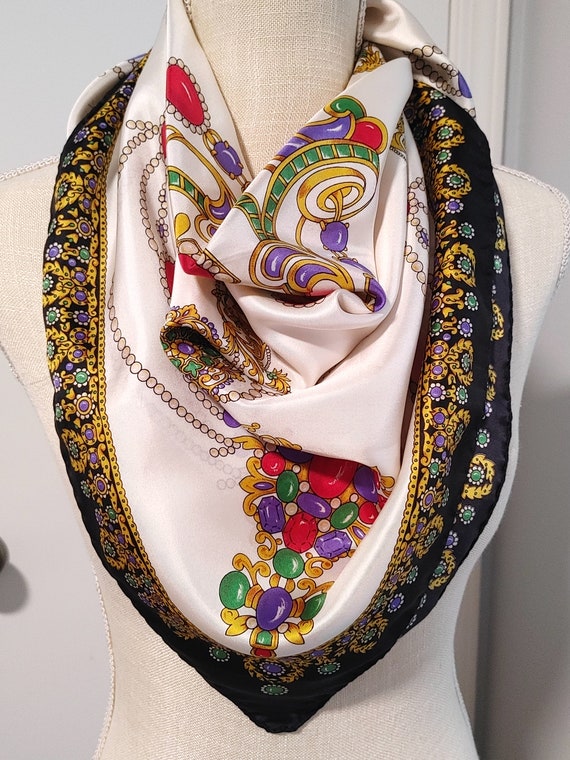 Vintage Bloomsbury silk scarf from the 80s jewels… - image 3