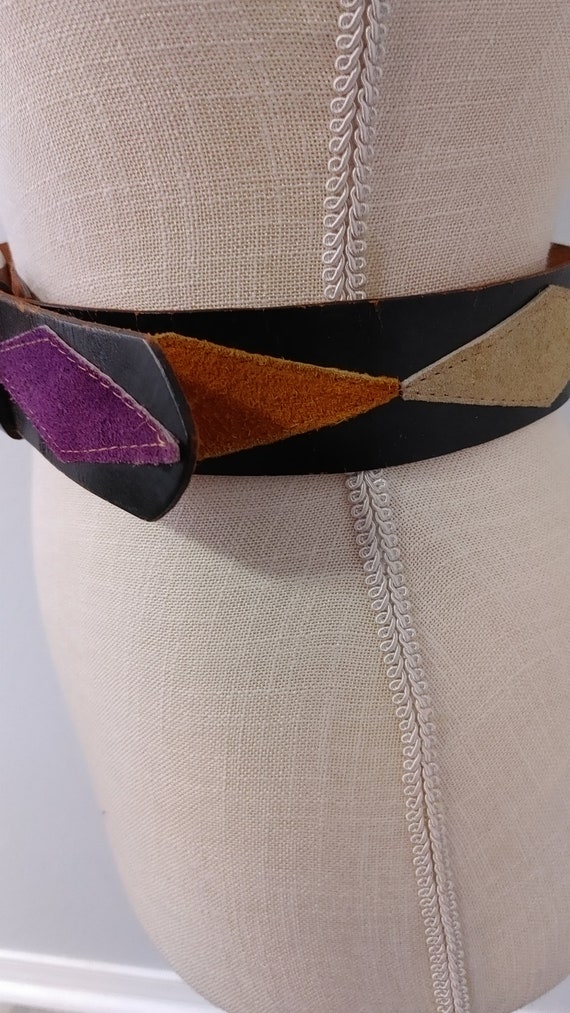 1970s Vintage black leather belt with suede diamo… - image 7