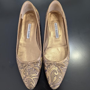 Manolo Blahnik Gold Brocade Ballet Flats Size 38.5 (Neiman Marcus Anniversary) bild 1